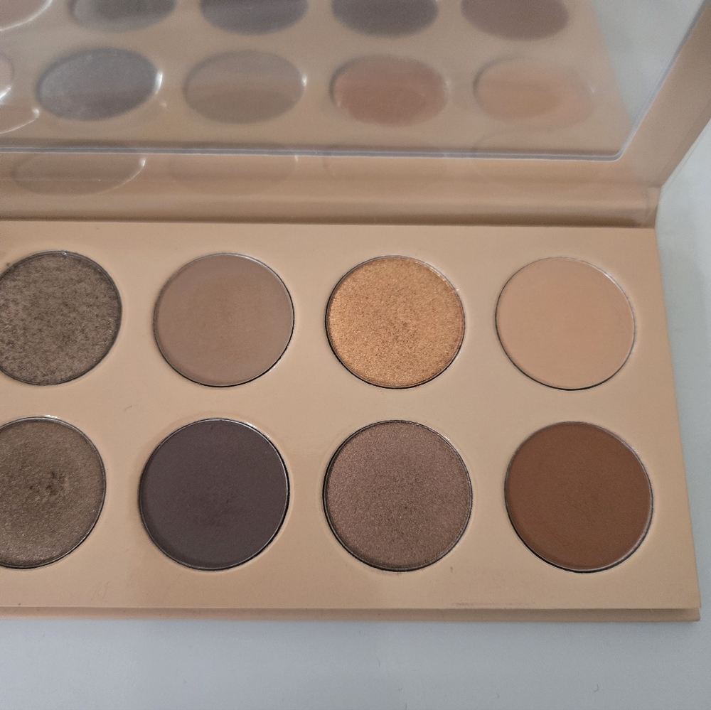 KKW Beauty Classic 2 Eyeshadow Palette - Picture 5 of 6